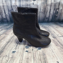 Load image into Gallery viewer, Arturo Chiang Dark Brown Ankle Boots Size 7.5
