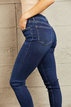 Load image into Gallery viewer, BAYEAS Mid Rise Slim Jeans
