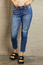 Load image into Gallery viewer, BAYEAS Mid Rise Distressed Slim Jeans
