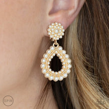 Load image into Gallery viewer, Paparazzi Statement Earrings
