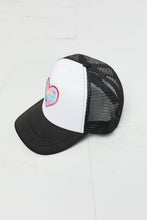 Load image into Gallery viewer, Fame Falling For You Trucker Hat in Black
