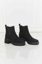Load image into Gallery viewer, MMShoes Work For It Matte Lug Sole Chelsea Boots in Black
