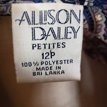 Load image into Gallery viewer, Vintage Alison Daley Printed Blouse
