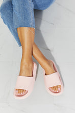 Load image into Gallery viewer, MMShoes Arms Around Me Open Toe Slide in Pink
