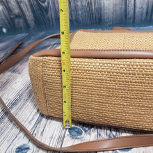 Load image into Gallery viewer, Relic Woven Straw Crossbody Bag
