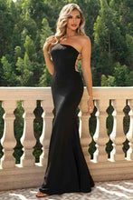 Load image into Gallery viewer, One-Shoulder Backless Maxi Dress
