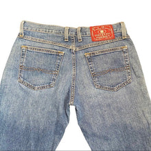Load image into Gallery viewer, Vintage 90s Y2K Lucky Brand Womens Size 6 Flare Leg Jeans
