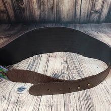 Load image into Gallery viewer, Embroidered Wide Lagenlook Belt
